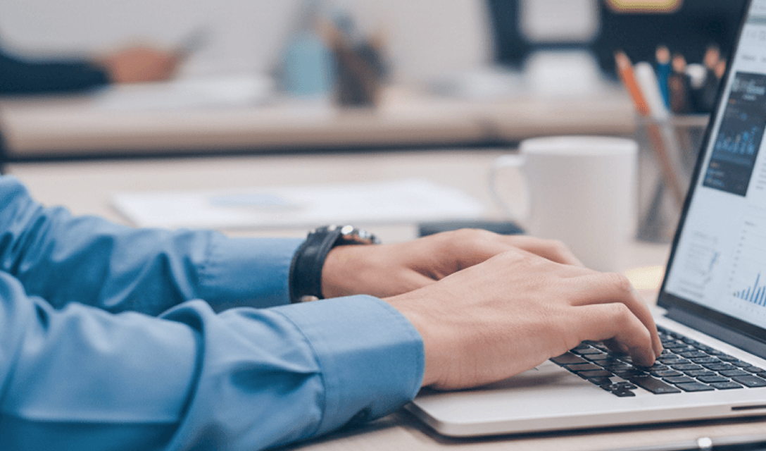 従業員向けに運用する様子